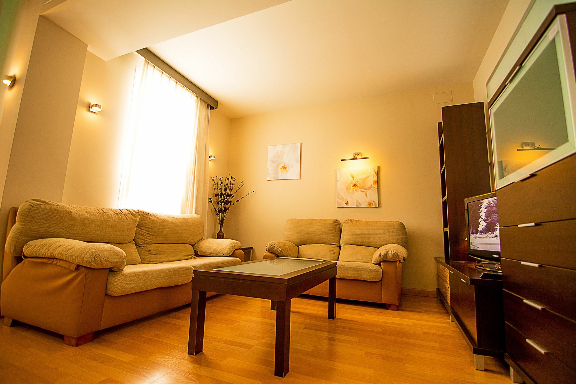 Dream Suites And Apartments Almeria Centro Екстер'єр фото