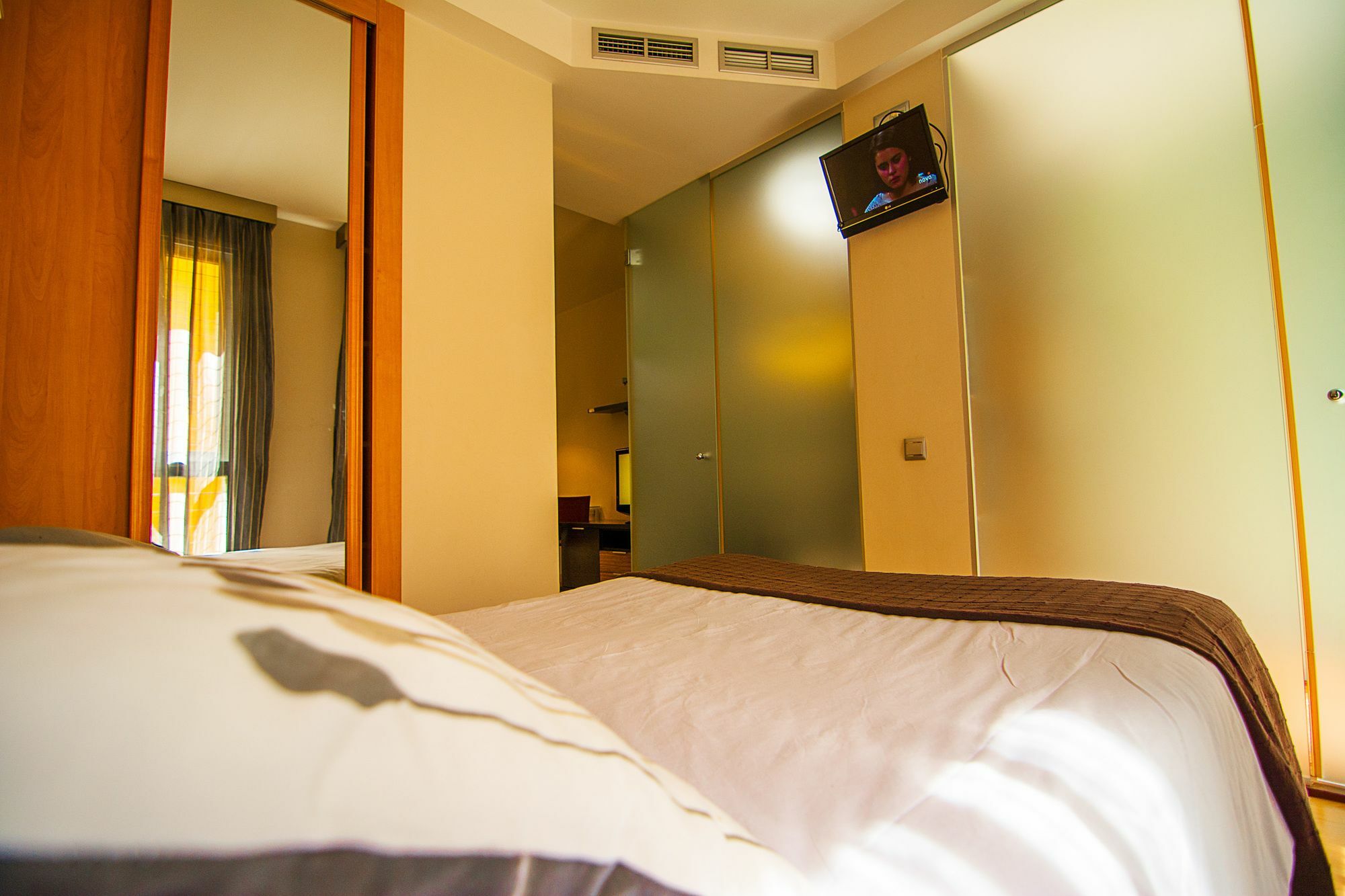 Dream Suites And Apartments Almeria Centro Екстер'єр фото
